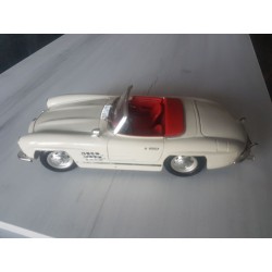 Coche juguete MERCEDES 300SL